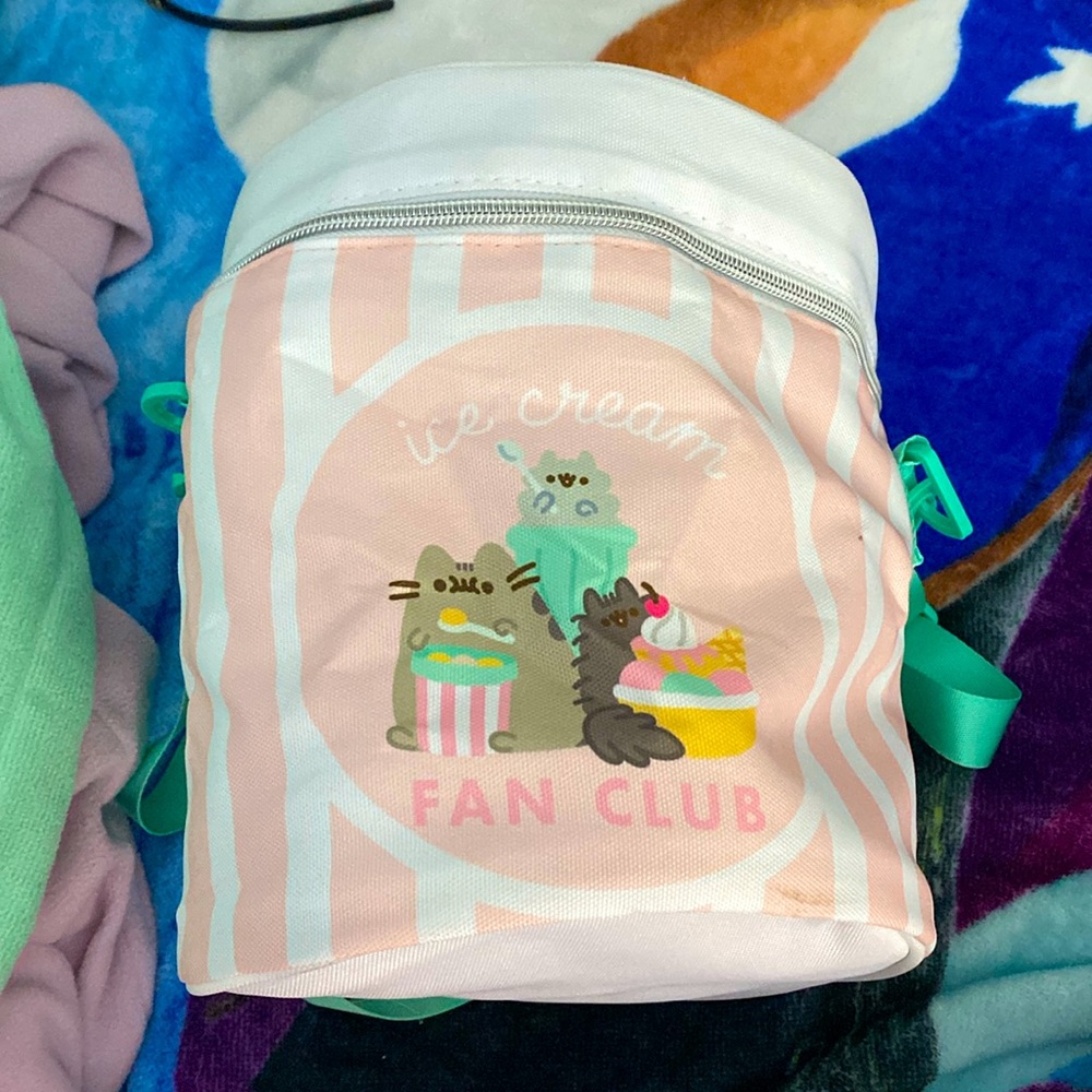 Pusheen “Ice Cream Fan Club” Insulated Cooler Bag